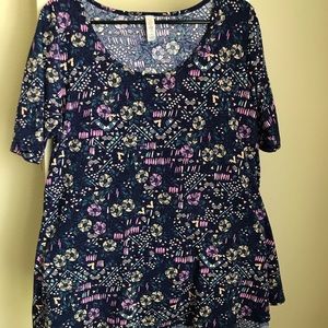 Lularoe Perfect Tee